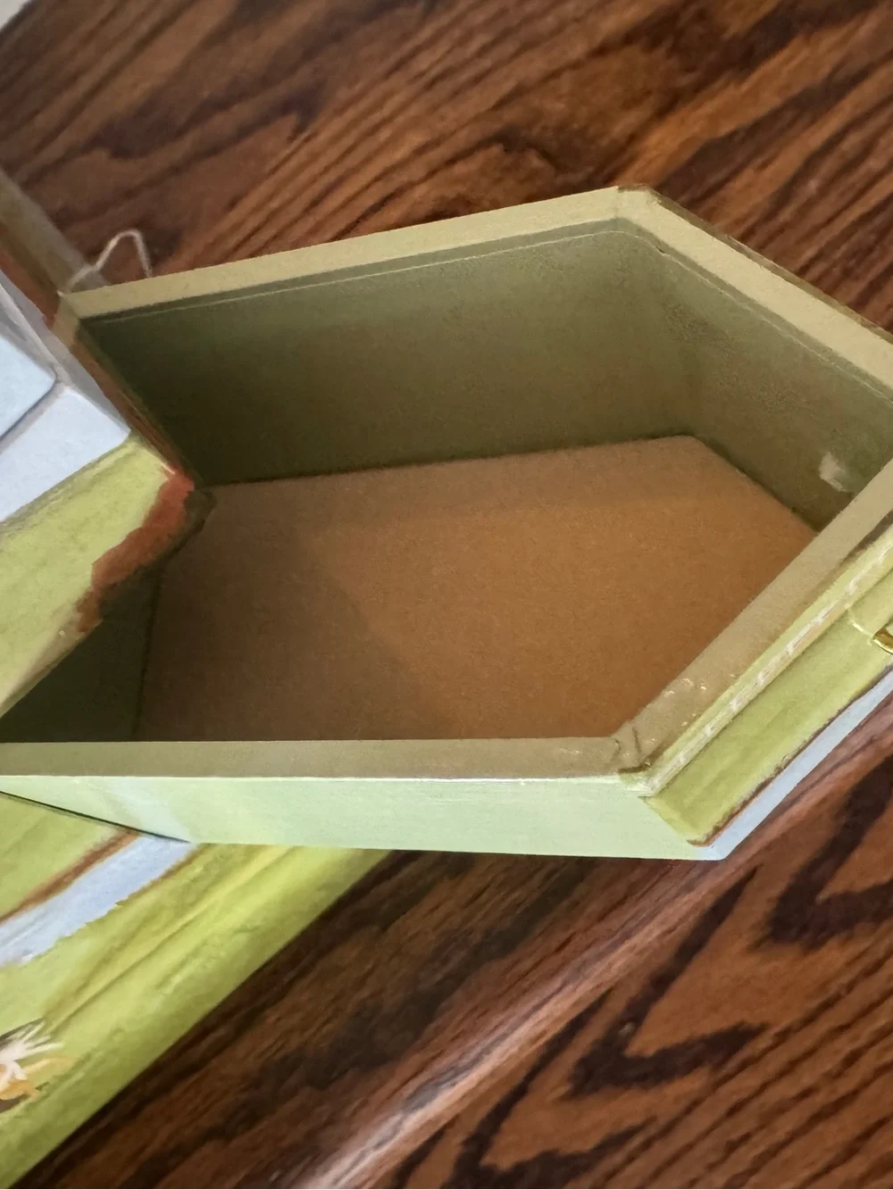 Enchantmints Hide Away Horse Musical Jewelry Box